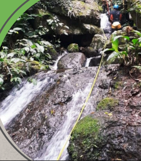 Canionismo Da Goteira – tobogãs naturais e cachoeiras